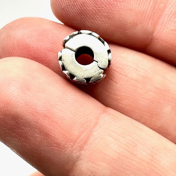 Pandora Swirl Serpentine Clip Charm 925 ALE Sterling Silver - Picture 2 of 3